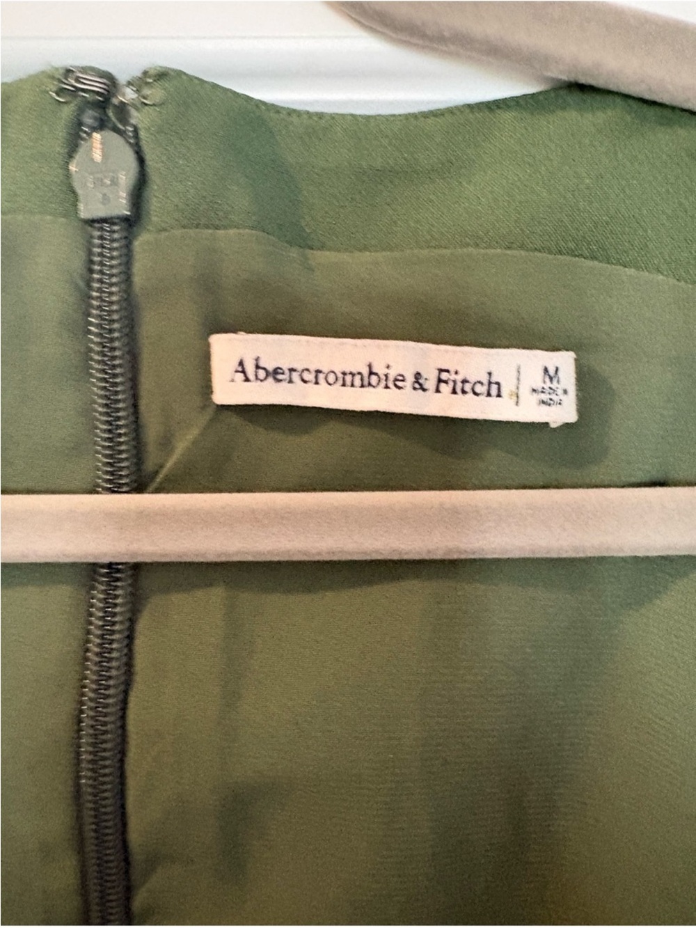 NWOT Abercrombie & Fitch Olive Green Square-Neck Mini Dress Size M - Picture 3 of 4